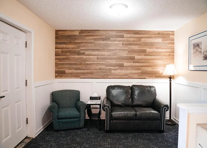 Salida Inn & Monarch Suites
